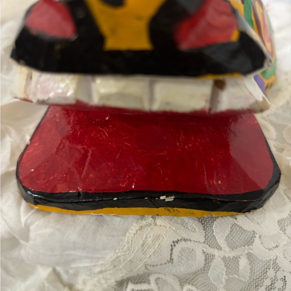 #41 One of A Kind Vintage Carved Mask from Antigia Guatemala. Beautiful Colors. - Picture 7 of 10